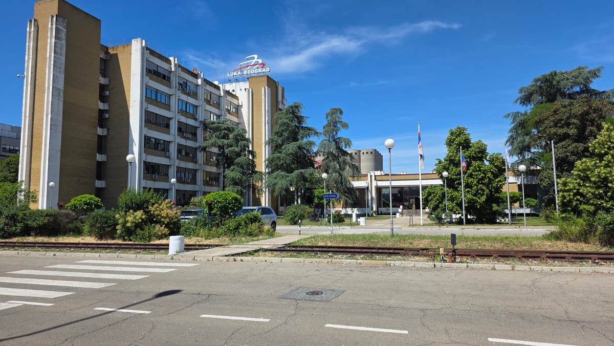 Zgrada Luke Beograd gde se nalaze kancelarije La Factura